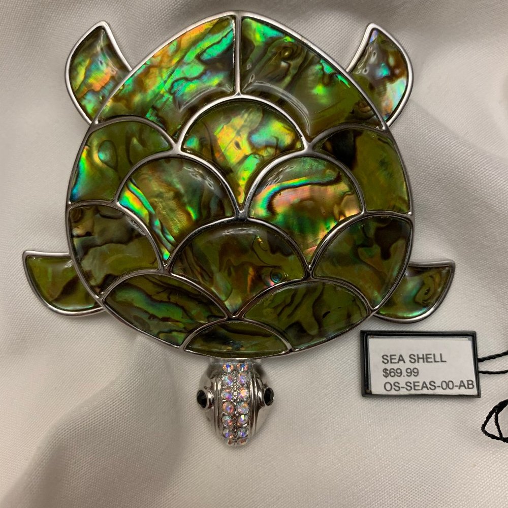 Fifth Avenue Collection Turtle Pin - Picture 4 of 8